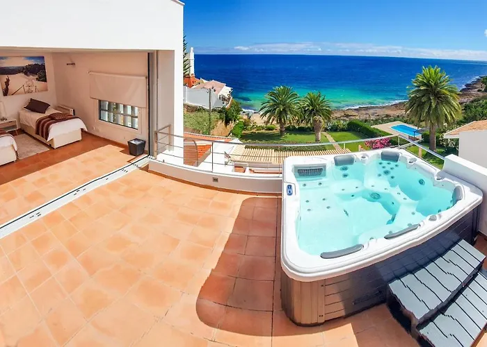 The Fantastic Beach House Of Luz